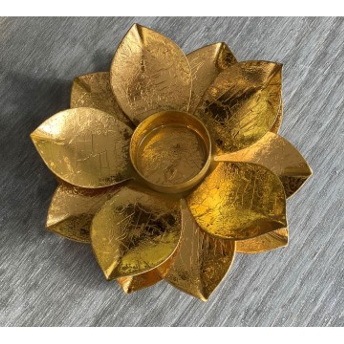 Lotus lysestage i forgyldt guld - Lotus Lysestager - GodKarmaShop