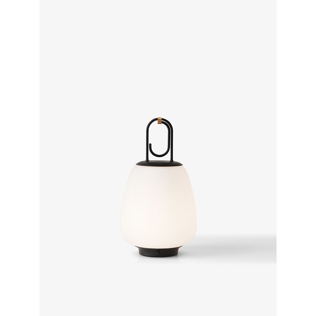 Lucca SC51 Lampe fra &Tradition (Black)