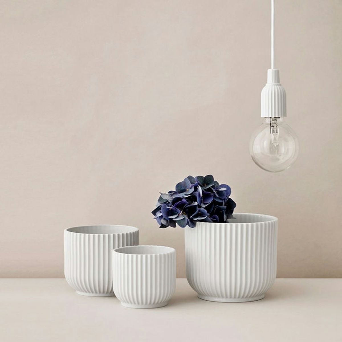 Lyngby Flowerpot Urtepotteskjuler Mellem