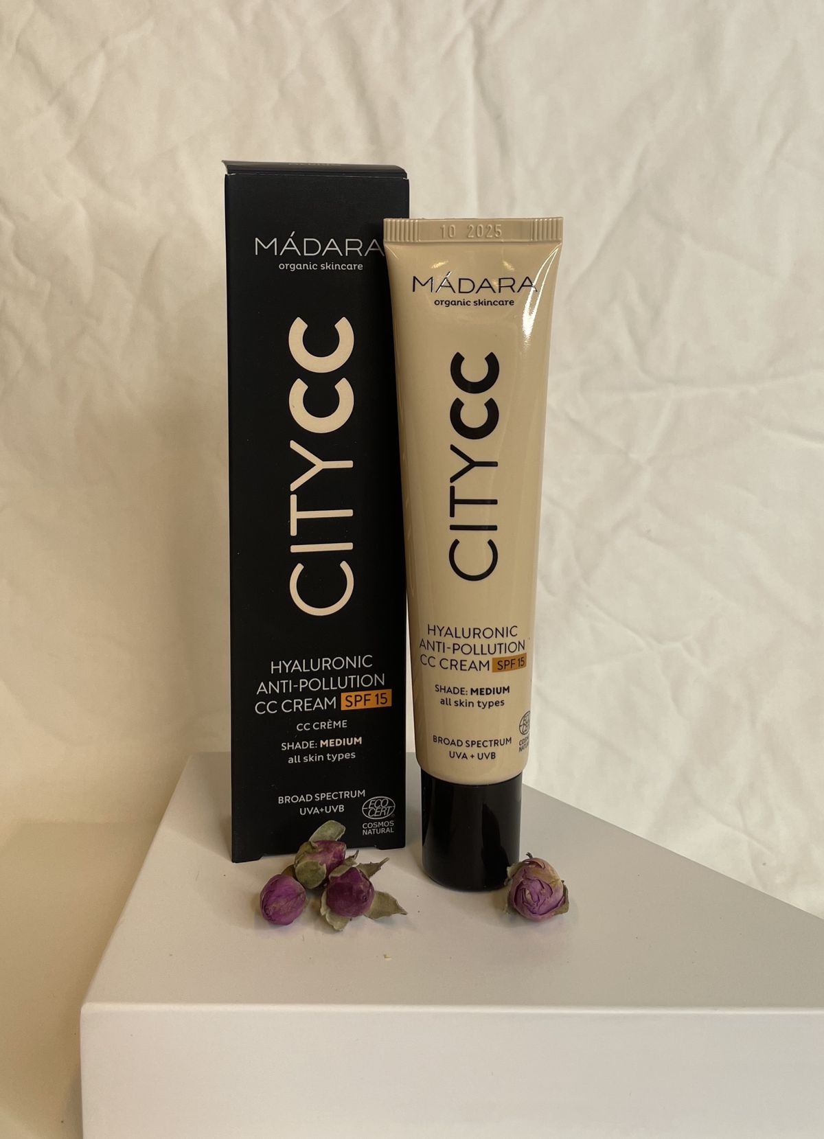 MADARA CITY CC Hyaluronic Anti-pollution CC cream SPF 15, MEDIUM