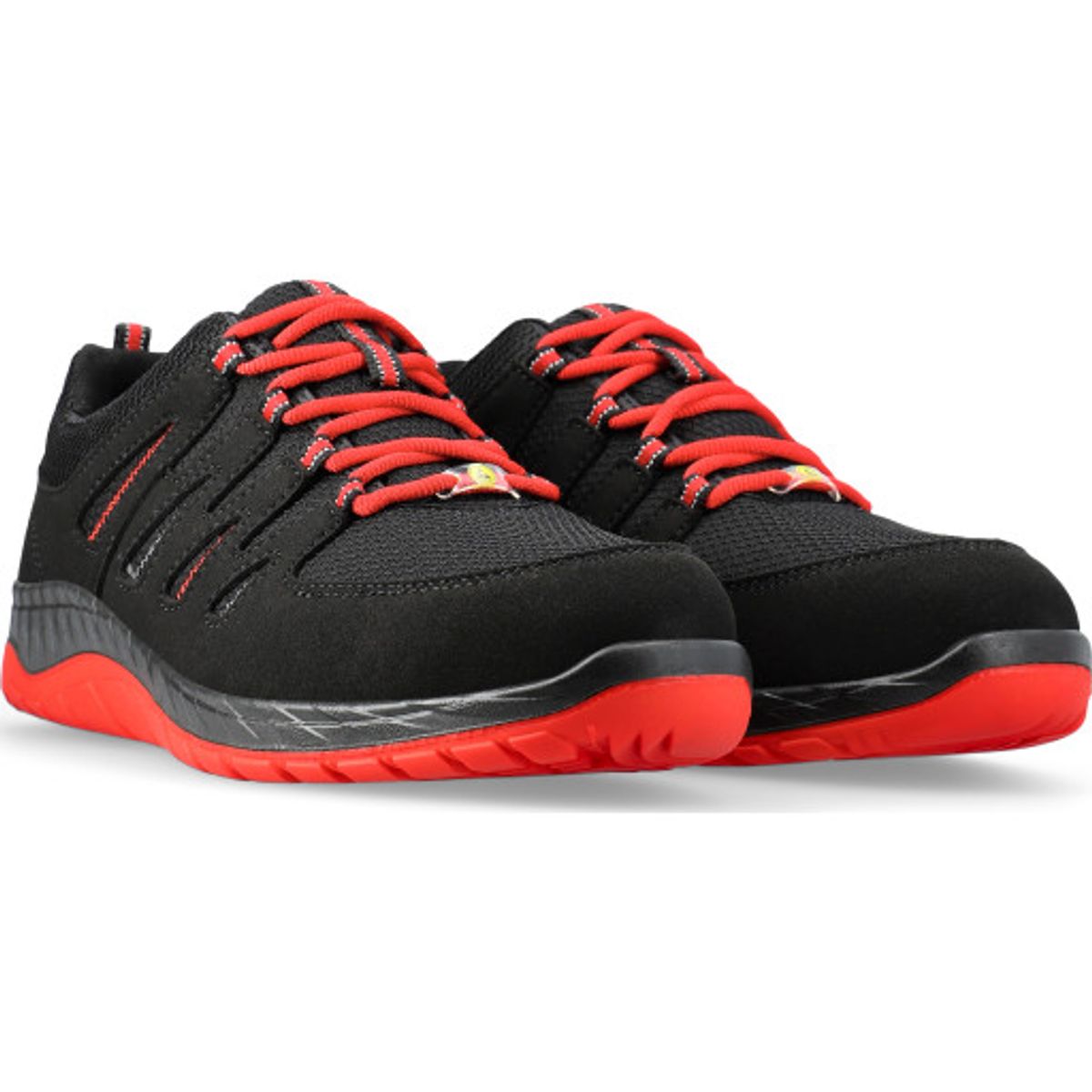 Maddox black-red low 38