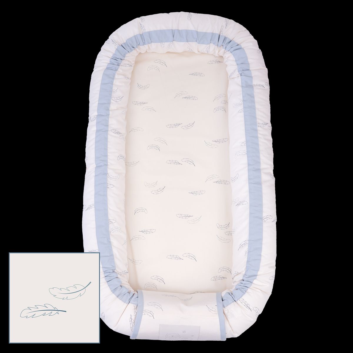 MamaMilla babynest med Fossflakes fyld - Blue feathers