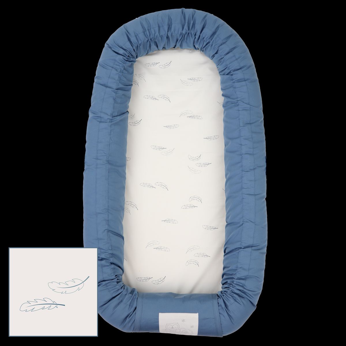 MamaMilla babynest med Fossflakes fyld - Dusty dark blue