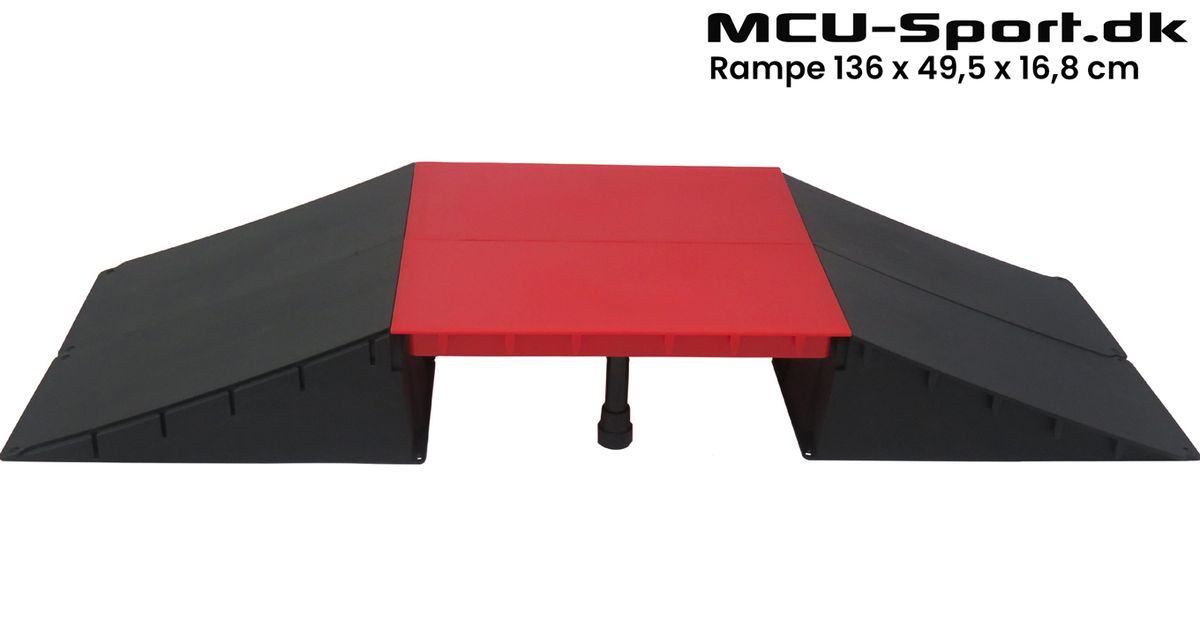 MCU-Sport Skate Rampe sæt 136 x 49,5 x 16,8 cm