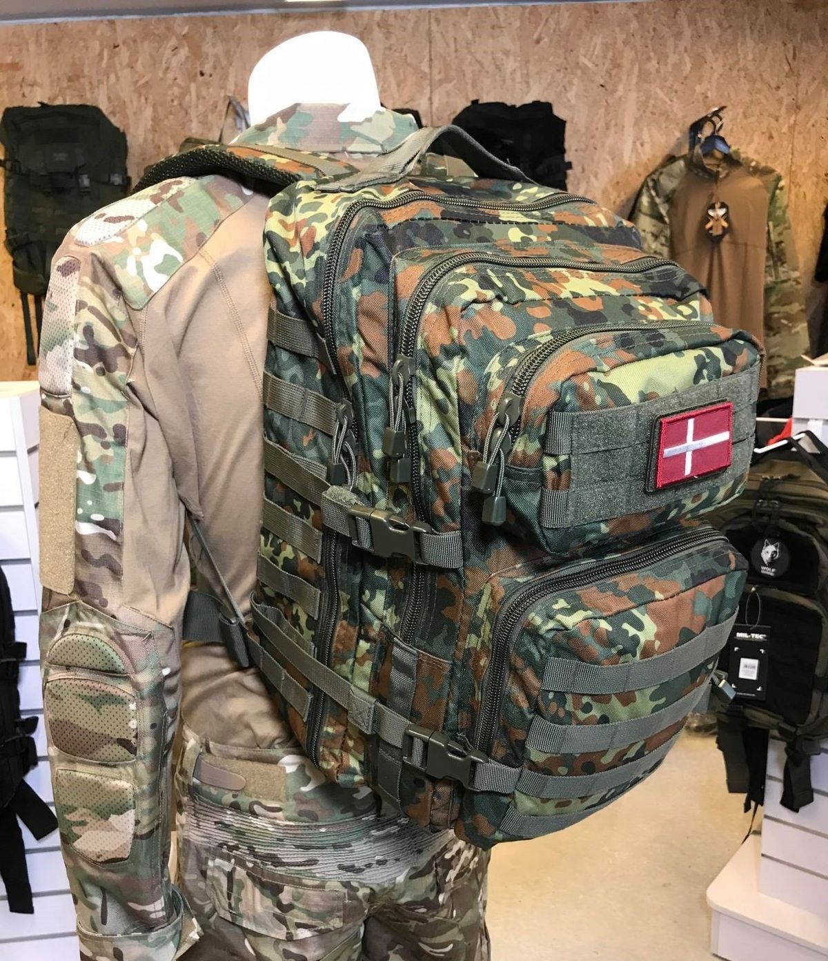 Military backpack | US ASSAULT PACK LARGE FLECKTARN - MIL-TEC