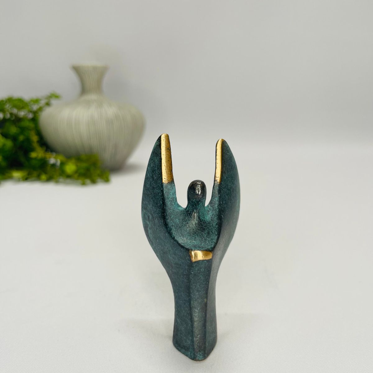 Mini engel - skulptur i ægte bronze