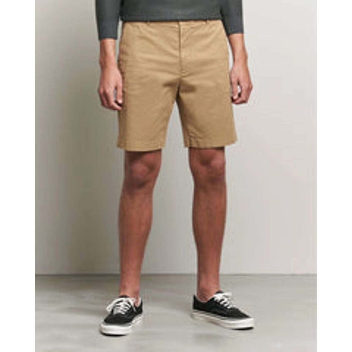 MODERN CHINO SHORT