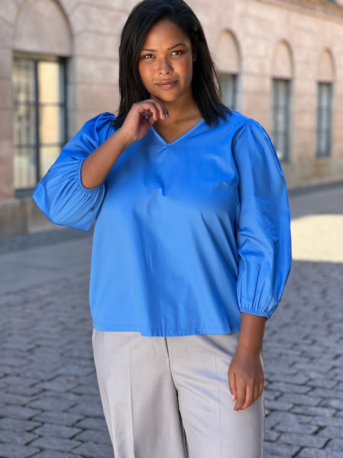 Mona bluse i lavendelblå - XL/48-50