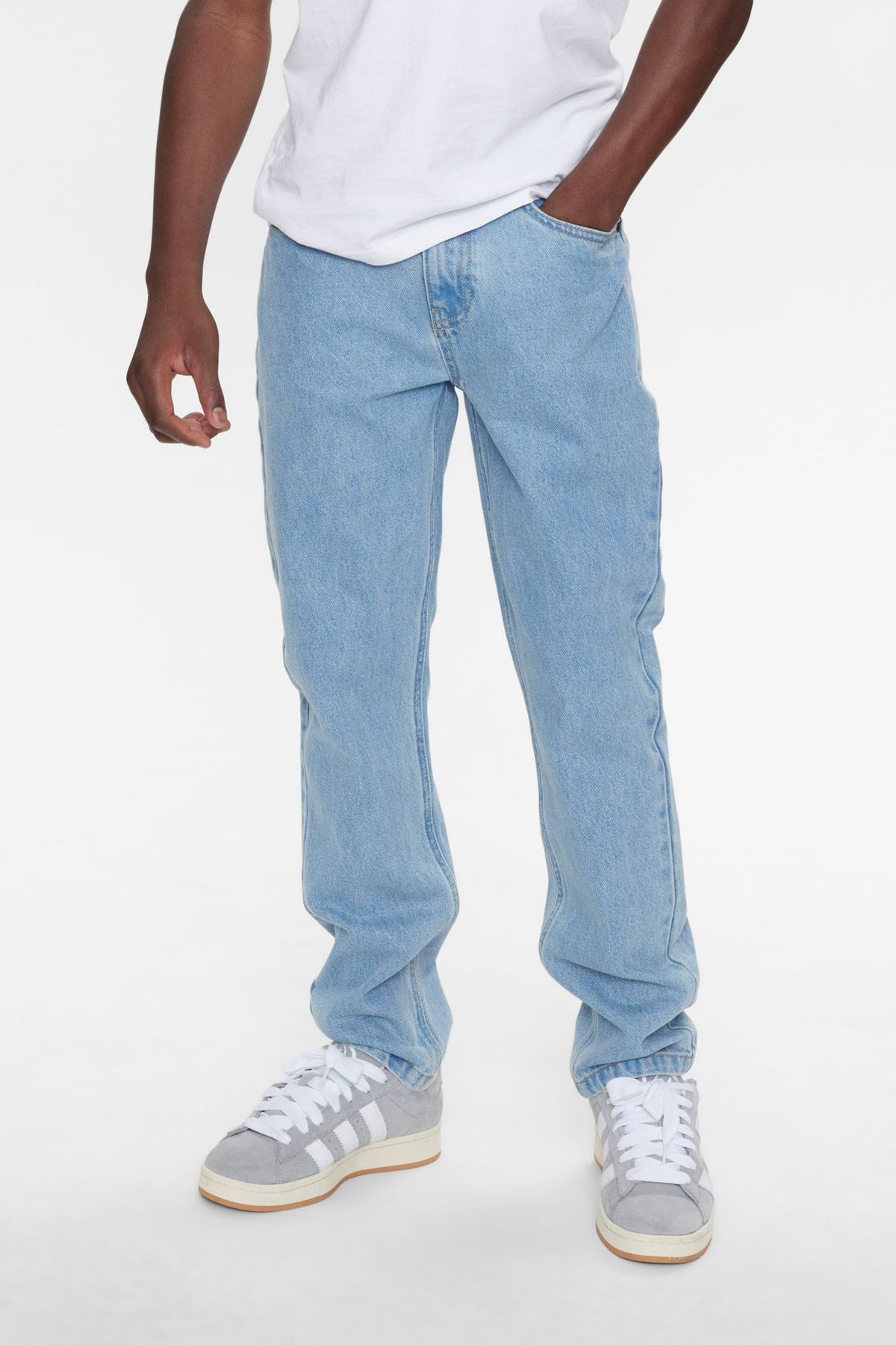 Mono 112 Chester Straight Baggy Jeans