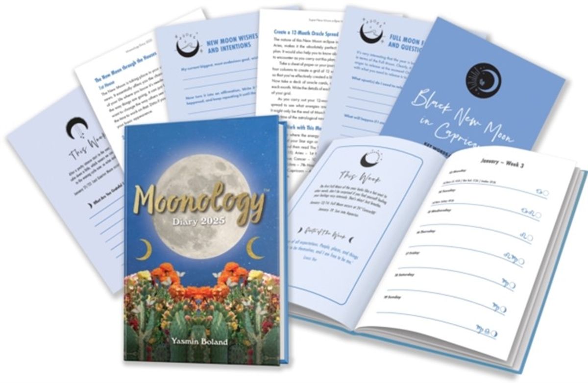 Moonology&trade; Diary 2025