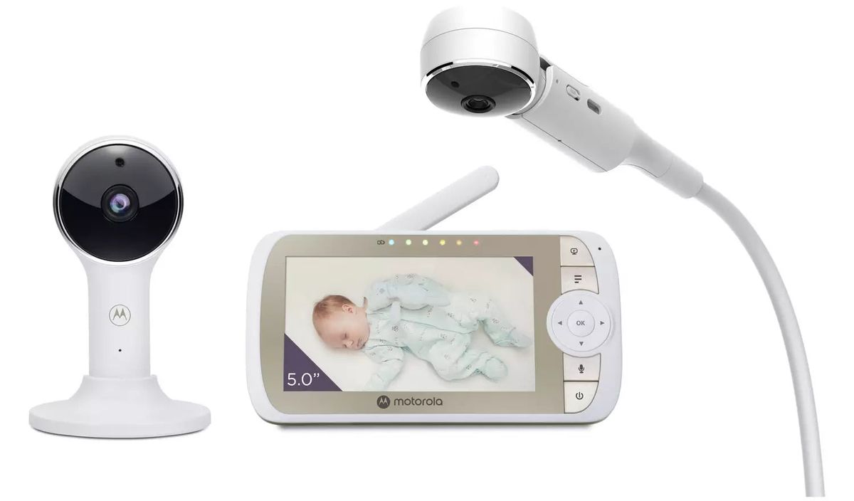 Motorola Babyalarm med 5" Forældreenhed og Full HD Overvågning via App - WeDoBetter.dk