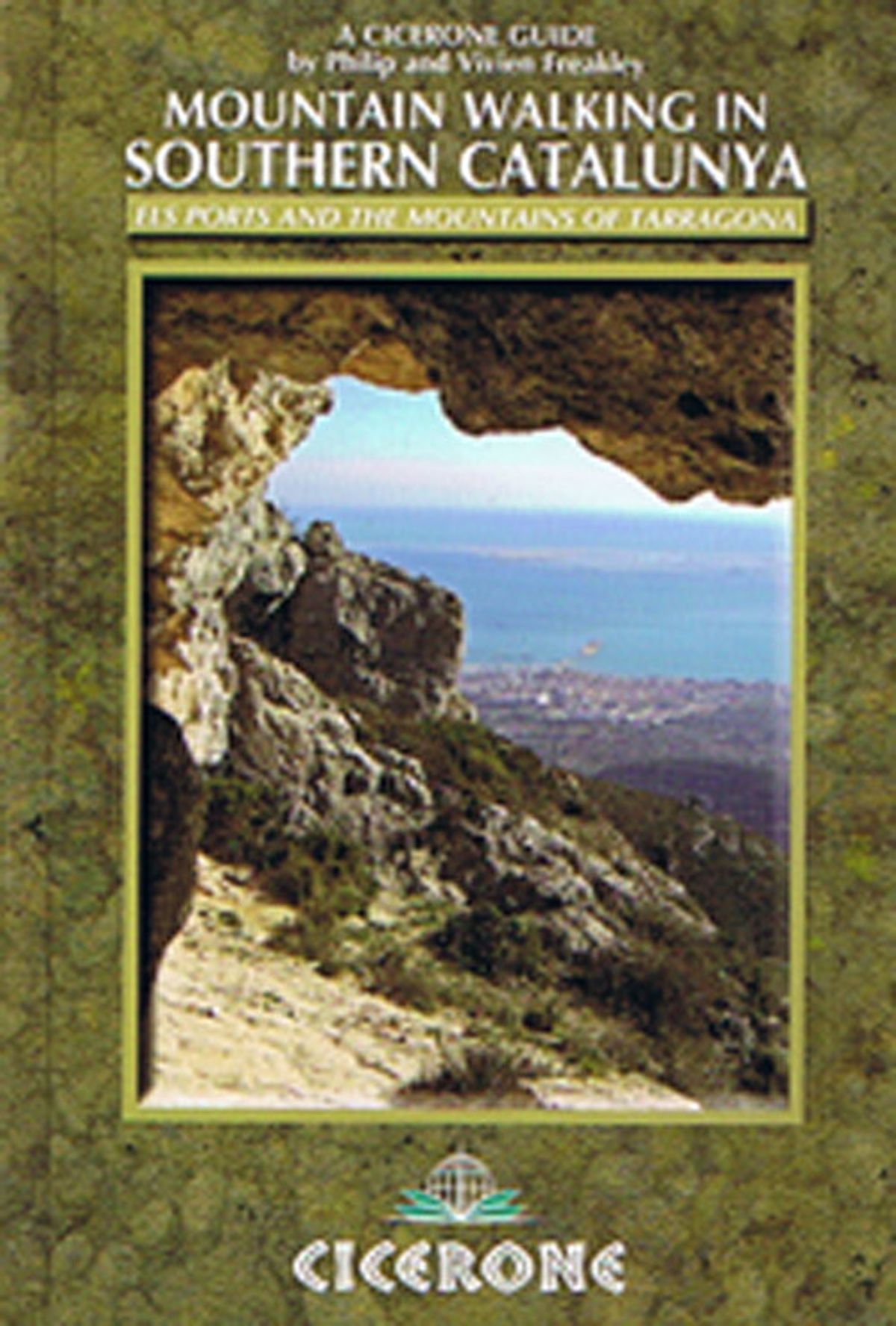 Mountain Walking In Southern Catalunya - Philip Freakley - English Book