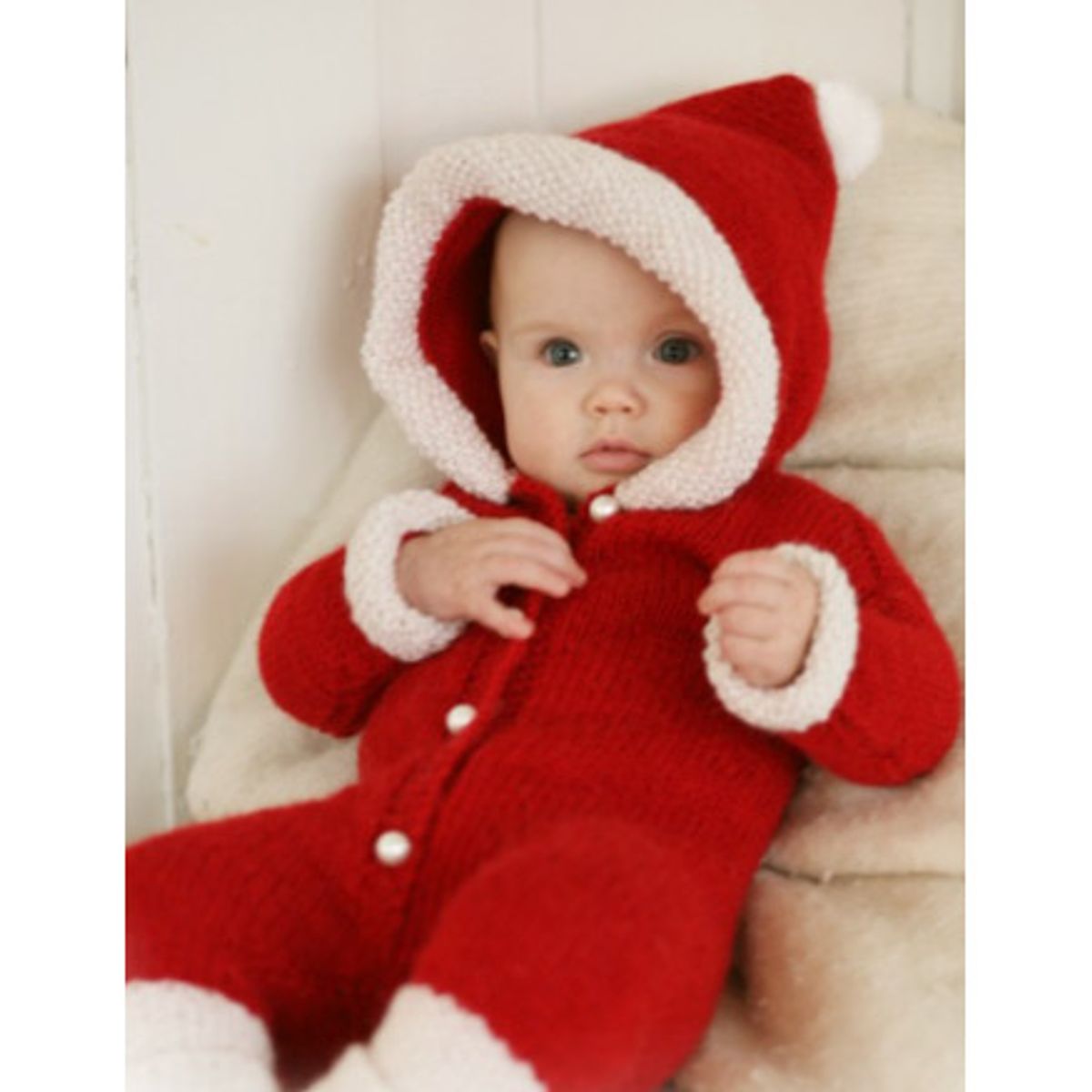 My First Christmas by DROPS Design - Baby Juledragt Strikkeopskrift st - 12/18 mdr