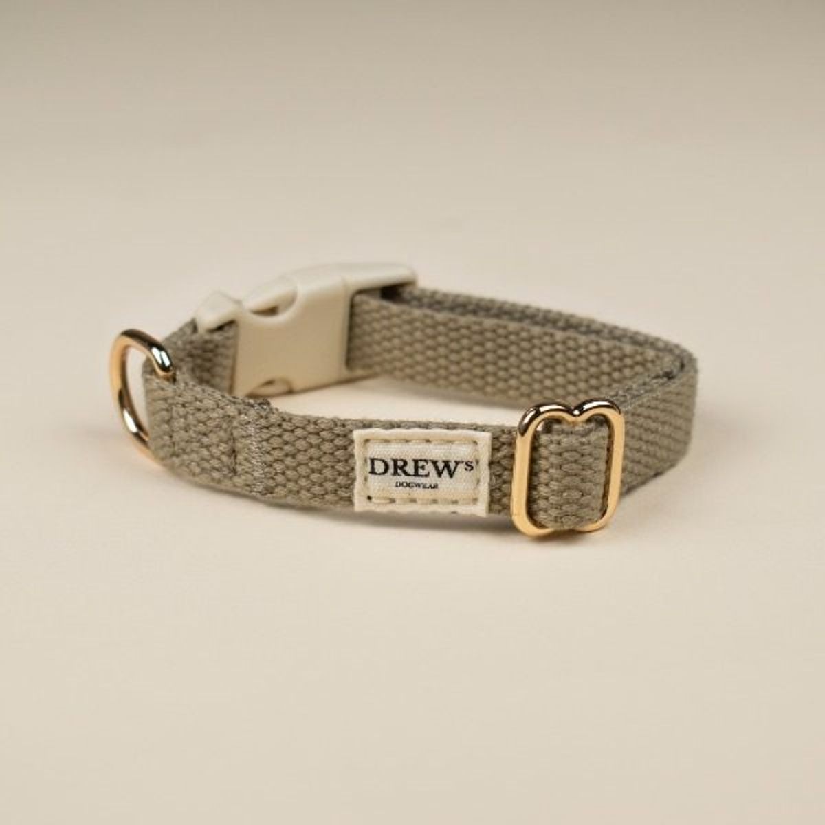 My First Collar // Justerbart hvalpehalsbånd (beige)