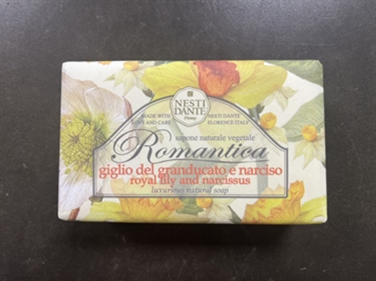 Nesti Dante Romantica Sæbe 150g Royal Lily & Narcissus