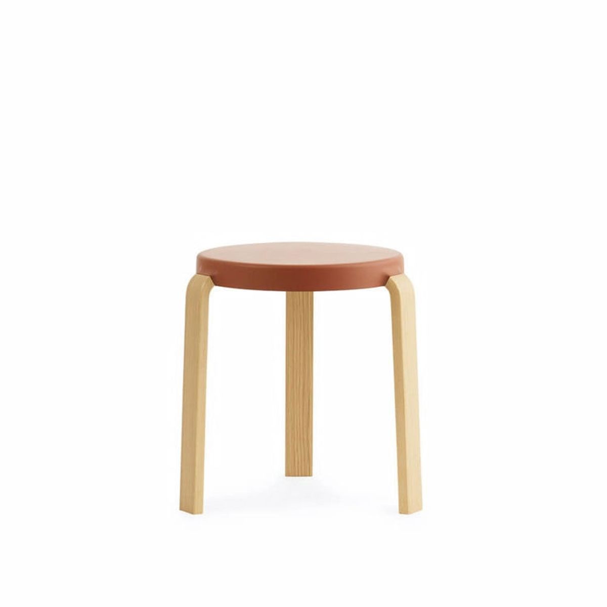 Normann Copenhagen Tap Skammel Lacquered Oak Veneer Caramel