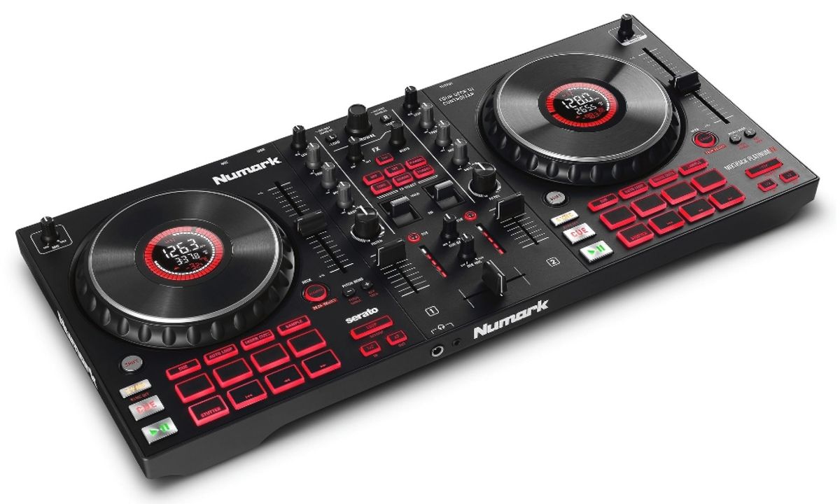 Numark Mixtrack Platinum FX