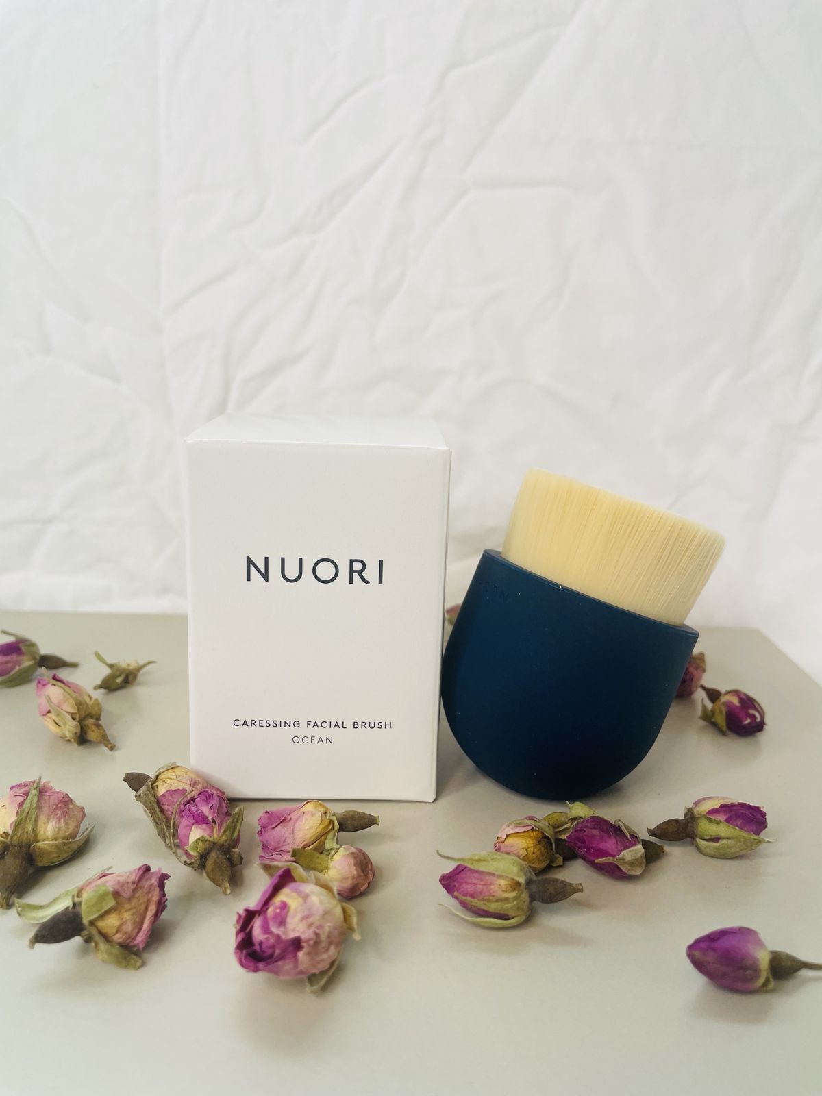 NUORI Caressing Facial Brush - Ocean