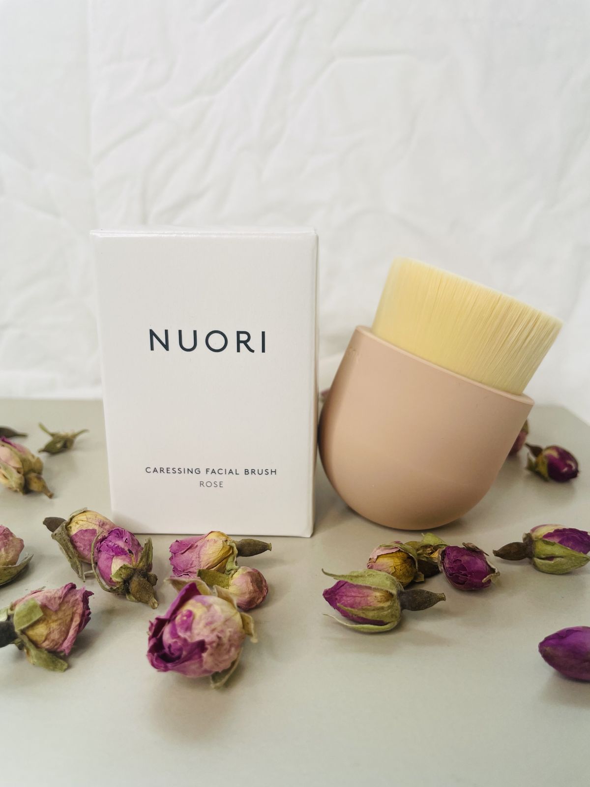 NUORI Caressing Facial Brush - Rose