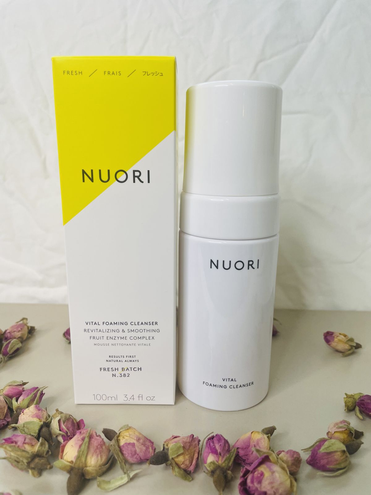 NUORI Vital Foaming Cleanser