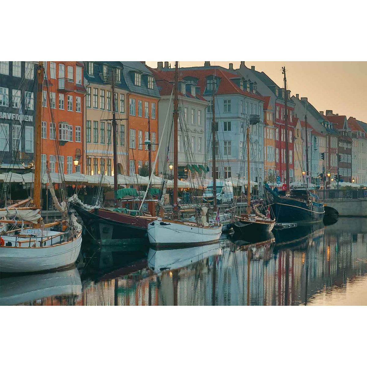 Nyhavn Reflection af Helle Christensen