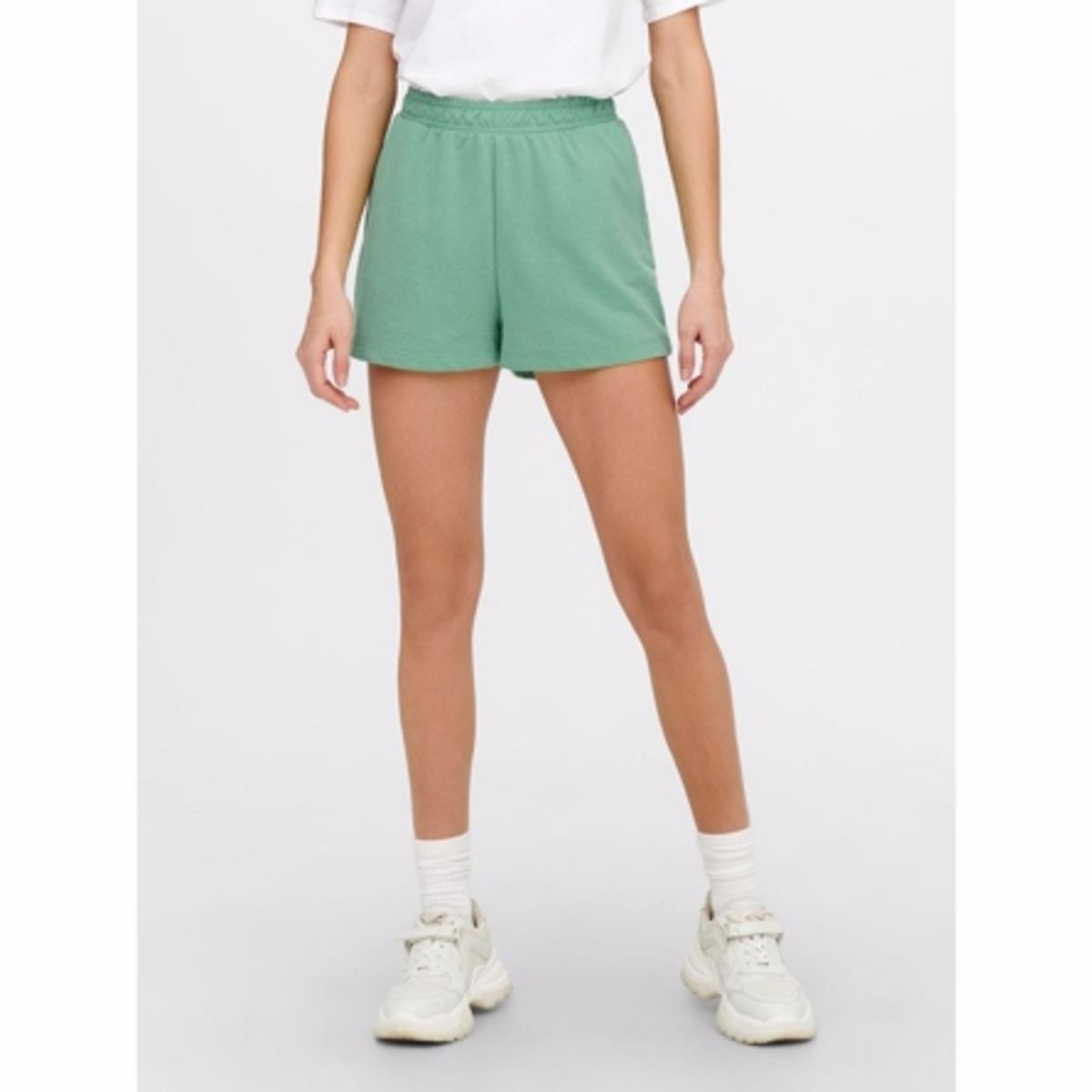 ONLY Sweat Shorts Dreamer Creme De Menthe