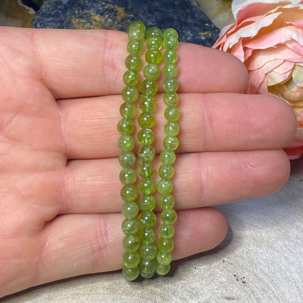 Peridot 4mm armbånd