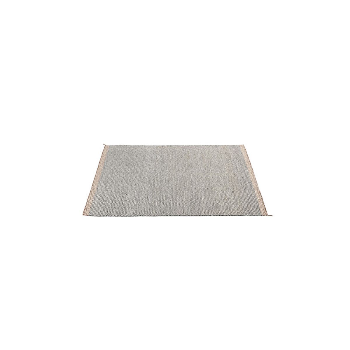 PLY Rug fra Muuto (240 x 170 cm, Black-white)