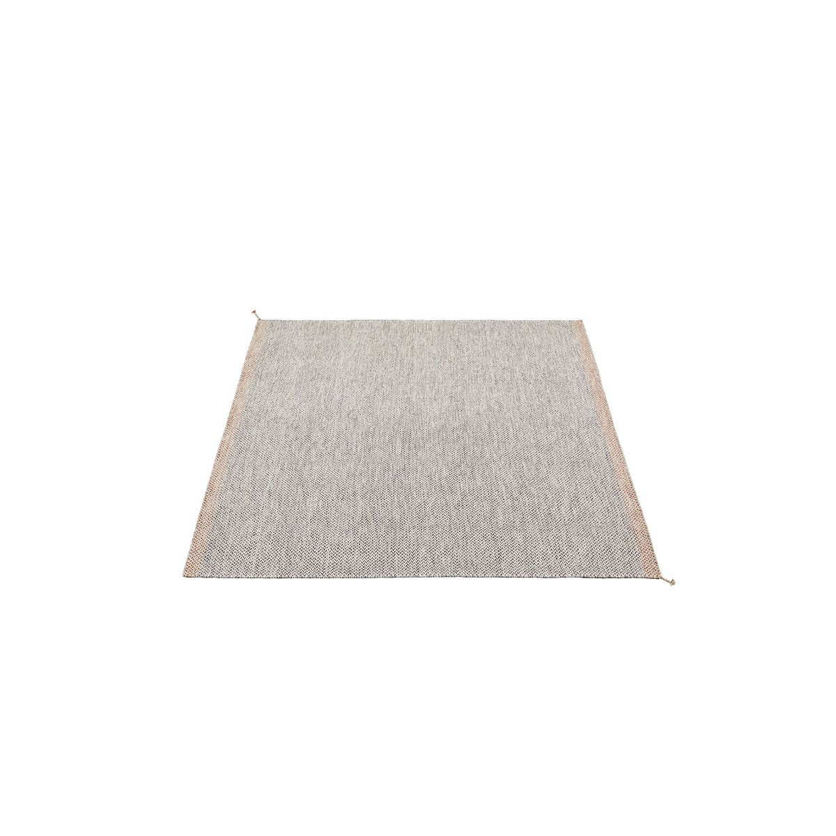 PLY Rug fra Muuto (Black-white, 240 x 240 cm)