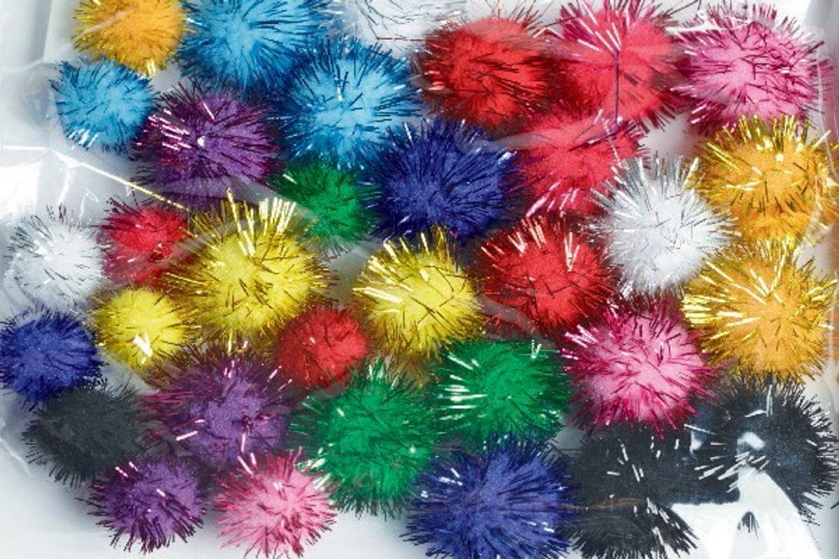 Pompon Ass.mix 15+20mm 33pcs - 12233-3322