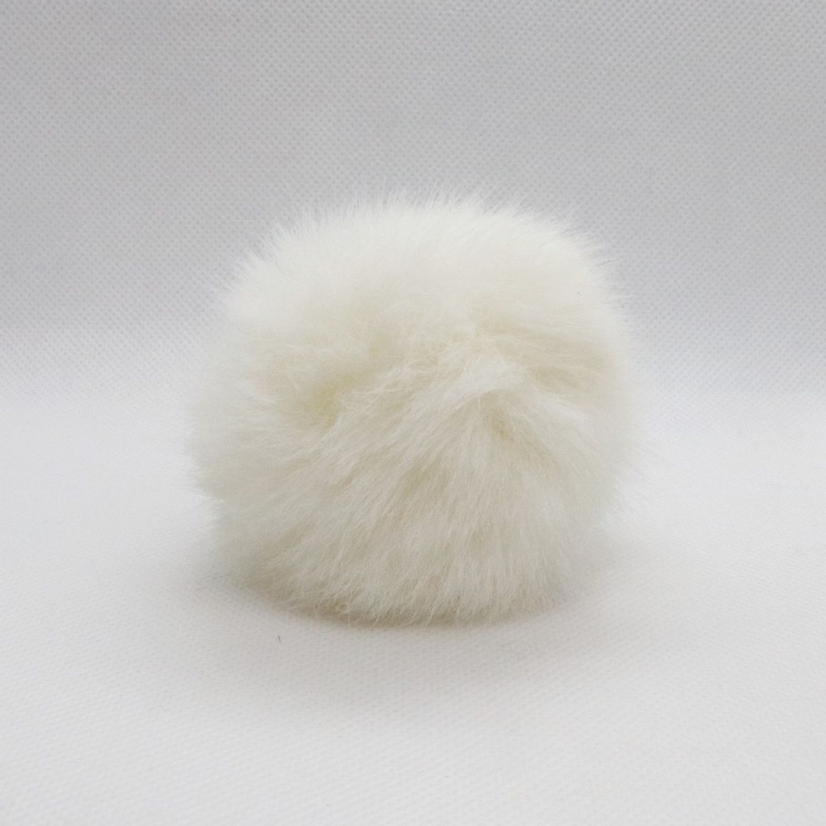 Pompon, poly-akryl, 80 mm, hvid