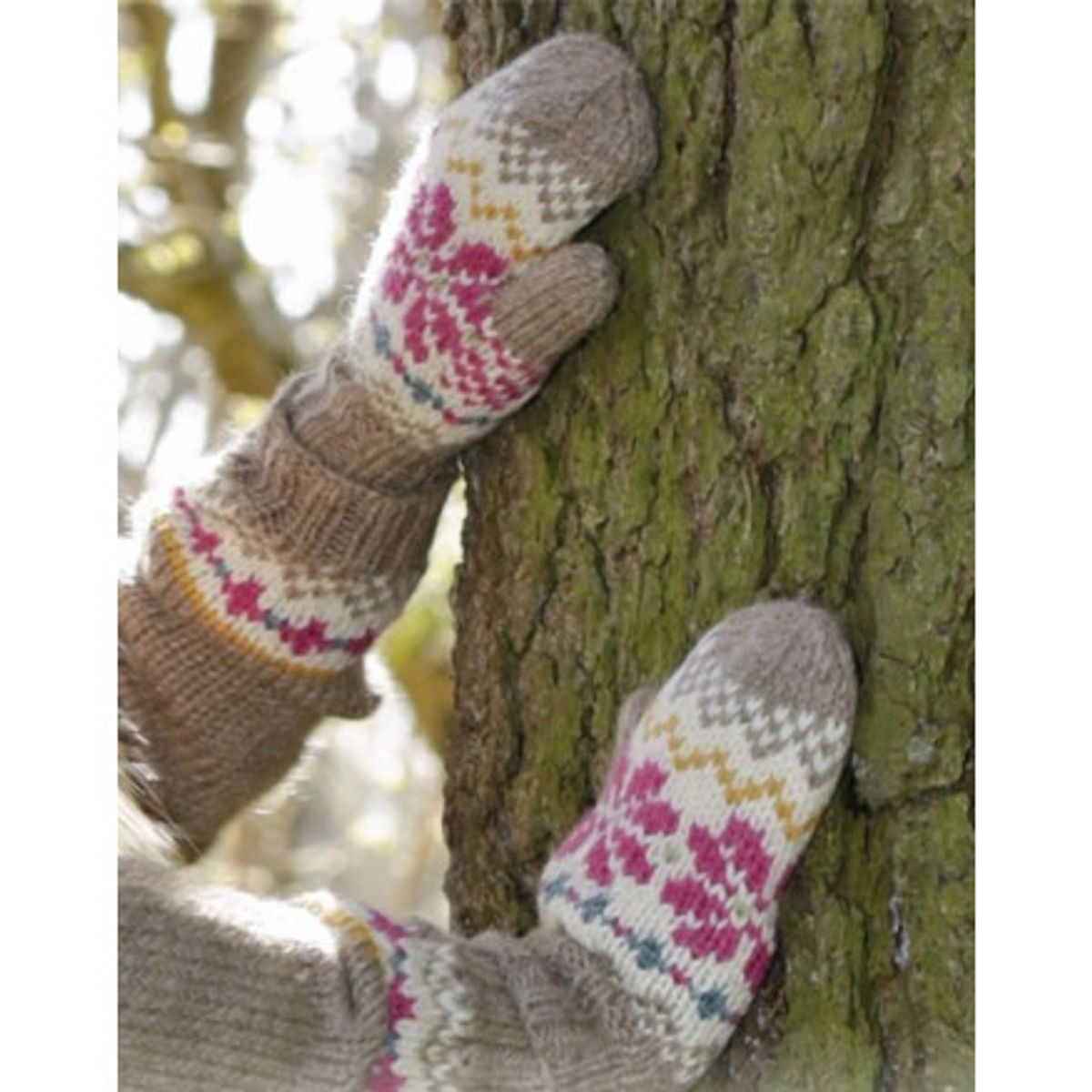 Prairie Fairy Mittens by DROPS Design - Vanter Strikkeopskrift str. 3/ - 6/8 år