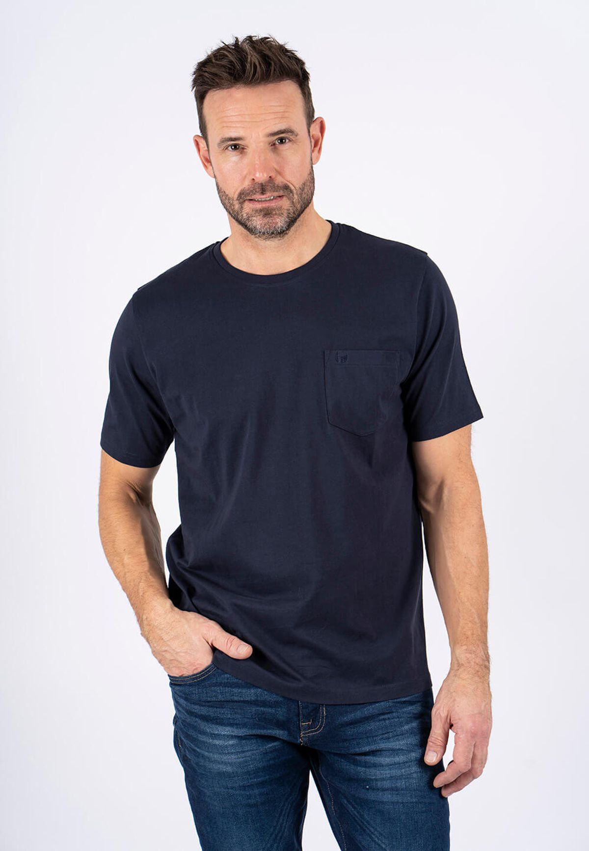 Pre End - Jack ensfarvet tee med brystlomme i navy