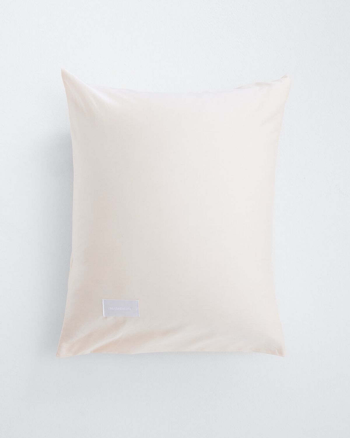 Pure Sateen Pillow Cover 50x70 cm fra Magniberg (Pearl)