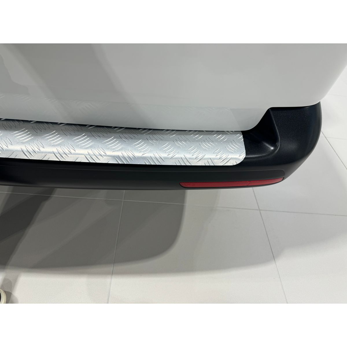 Rear Bumper Sill Cover (Silver Anodized) Aluminium (Barn Door)