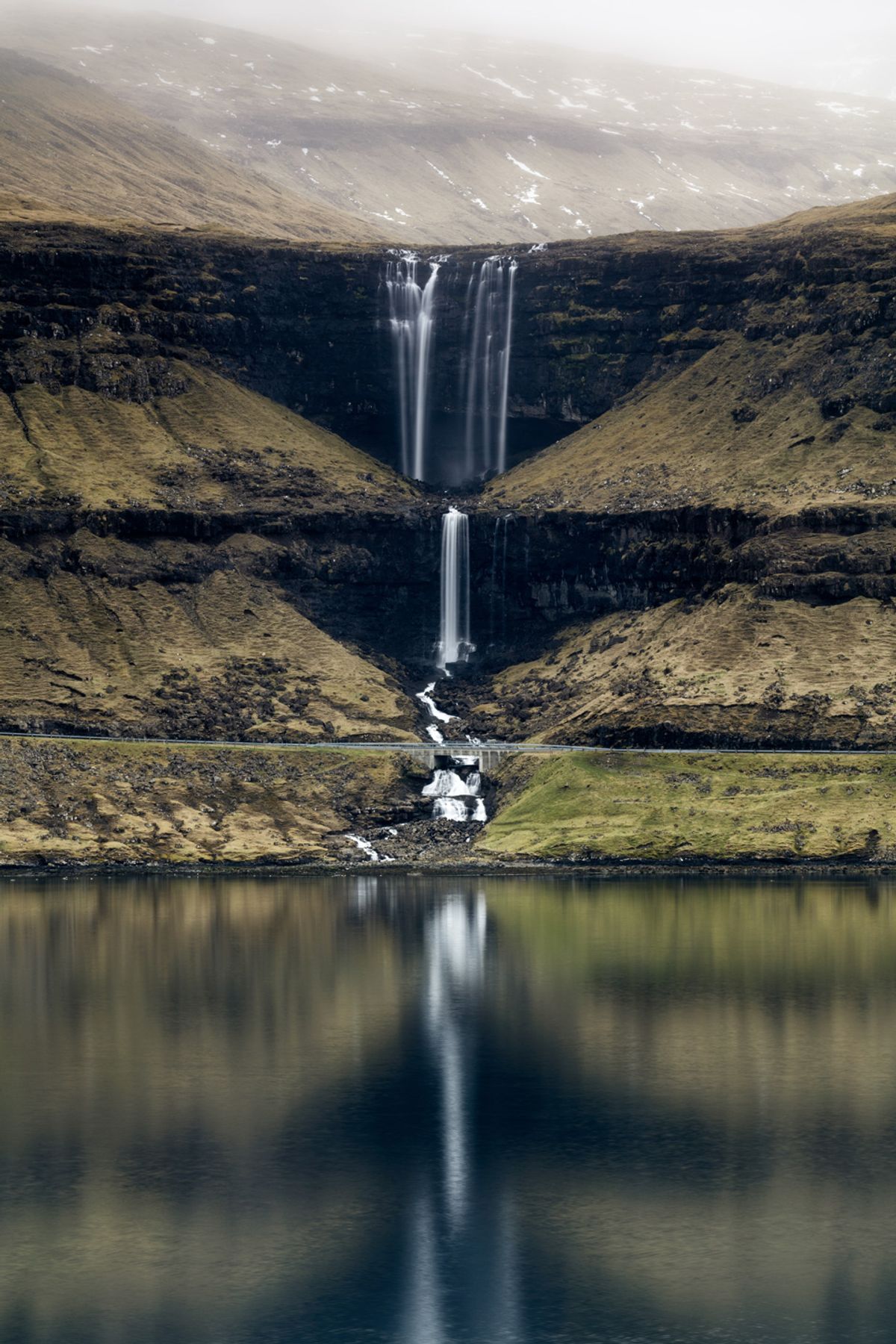 Reflections At Foss? af Mikkel Beiter