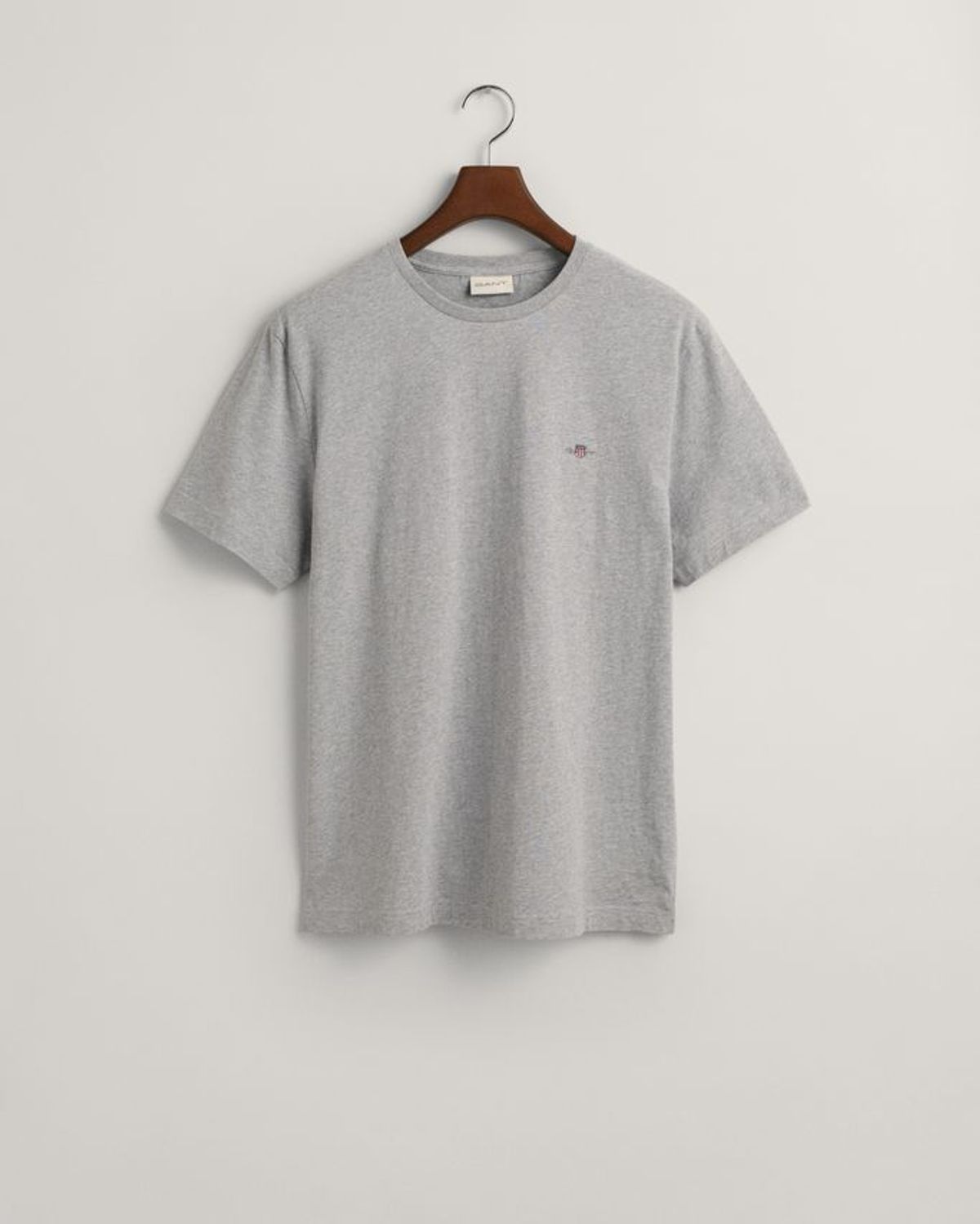 REG SHIELD SS T-SHIRT