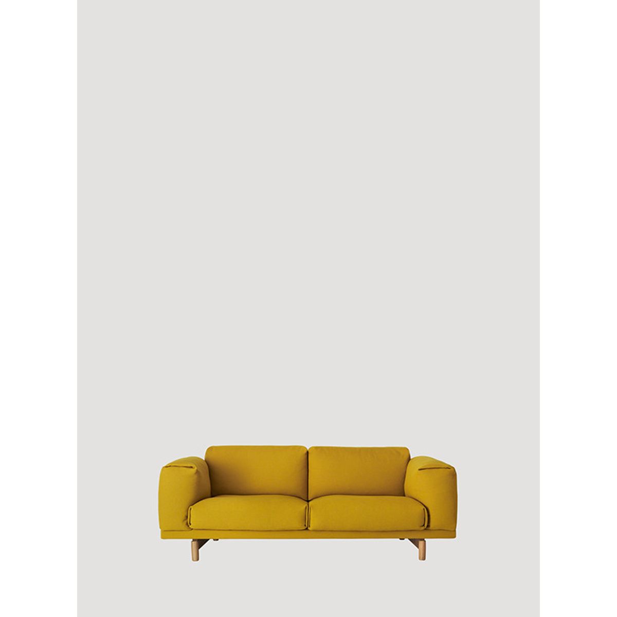 Rest 2 pers. sofa fra Muuto (Yellow / Hallingdal 457, Grå)