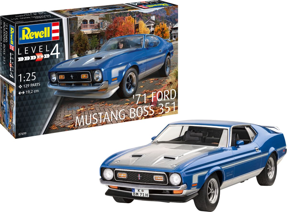 Revell - 71 Ford Mustang Boss 351 - 1:25 - Level 4 - 07699