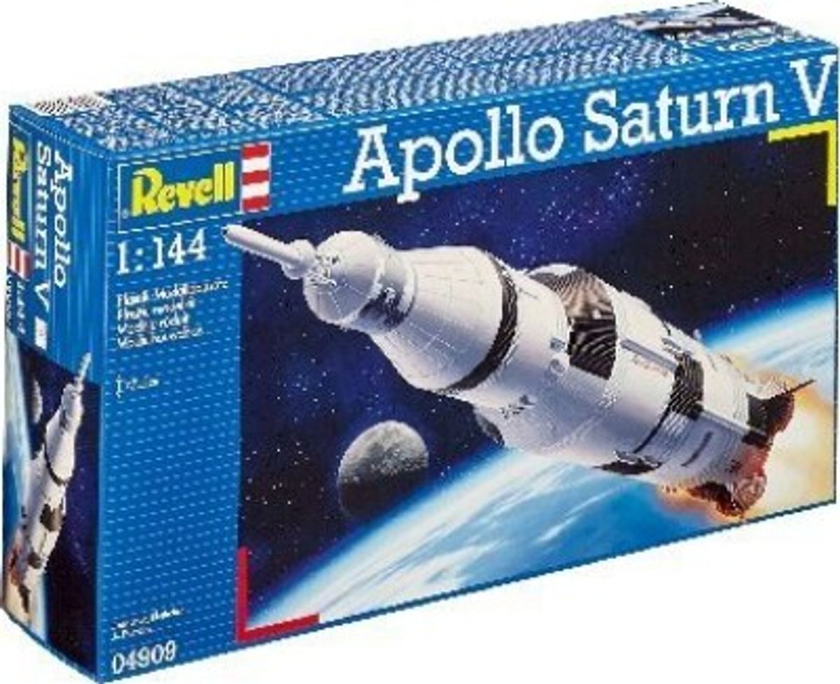 Revell - Apollo Saturn V Model Rumraket - 1:144 - 04909