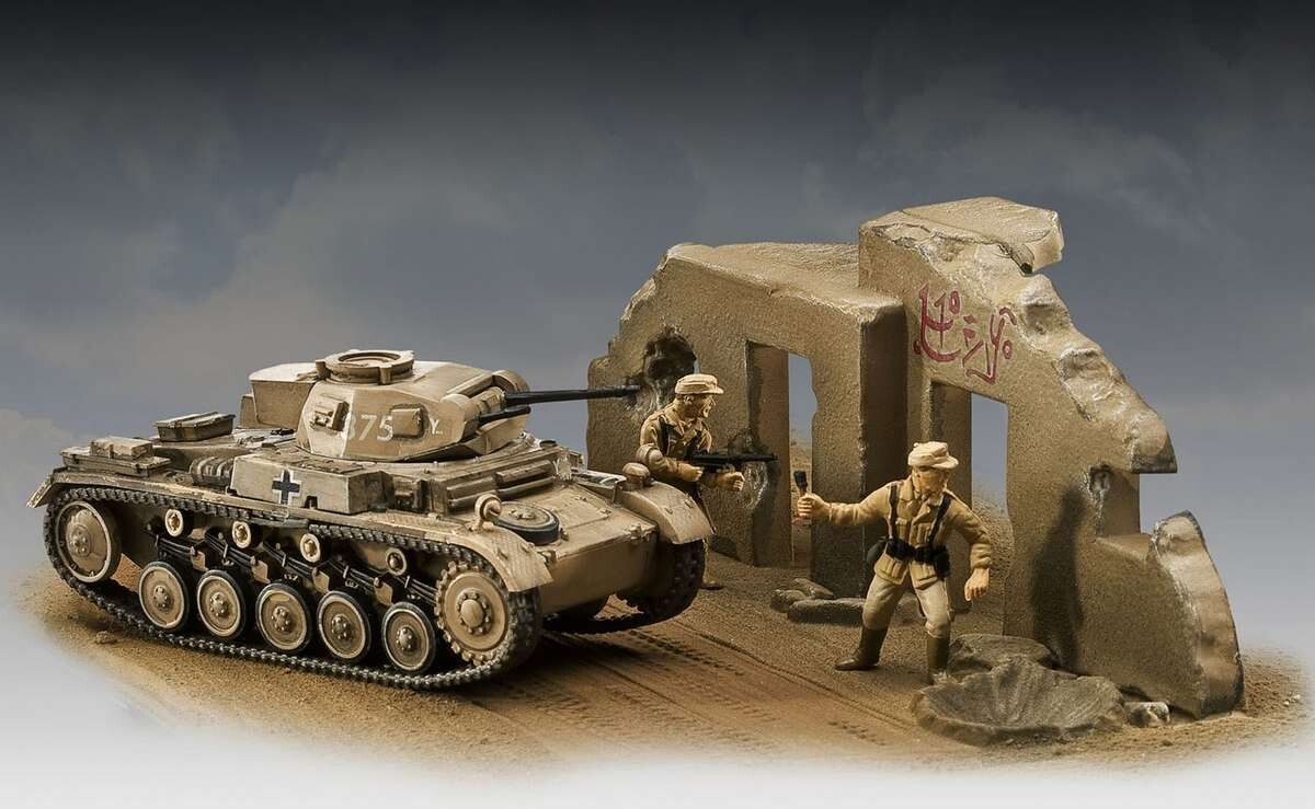 Revell - Pzkpfw Ii Ausf. F Model Tank Byggesæt - 1:76 - 03229