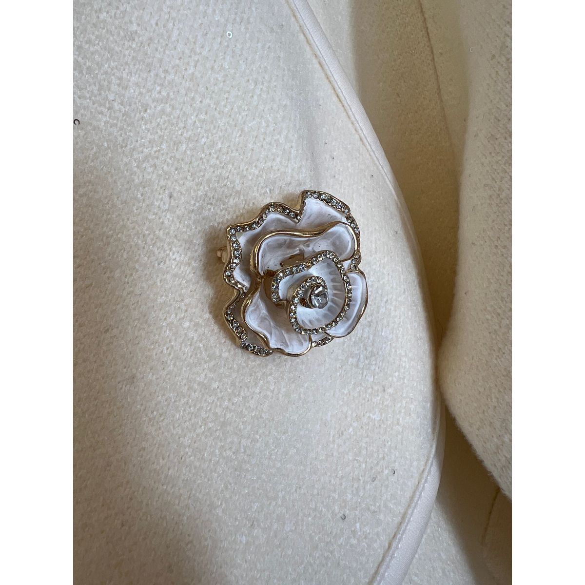 Rose broche Åberg CPH Onesize