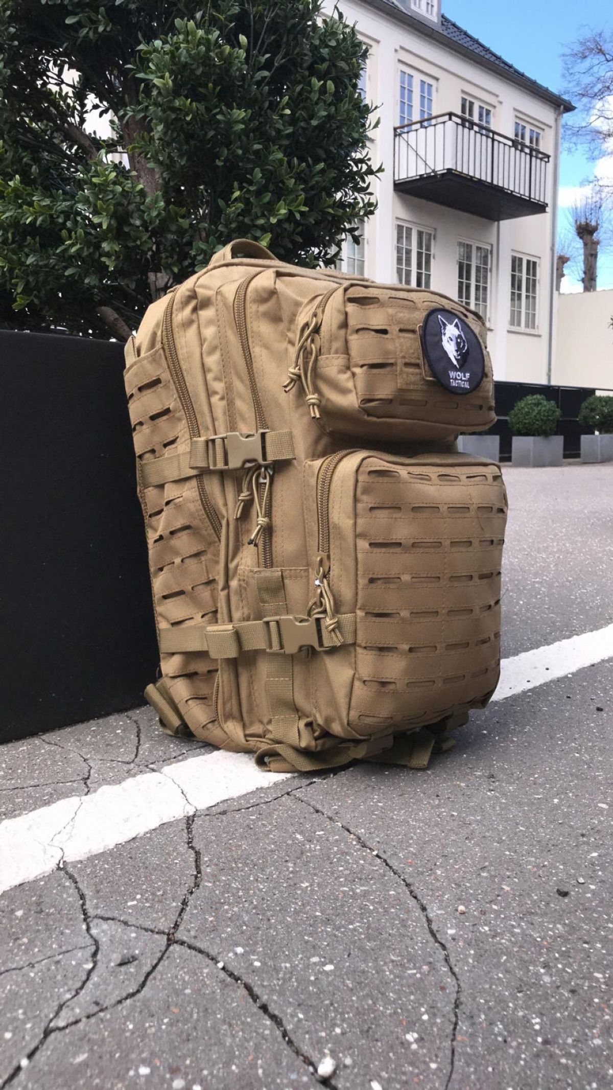 Rygsække til teenager | US ASSAULT PACK LARGE LASER CUT COYOTE - MIL-TEC