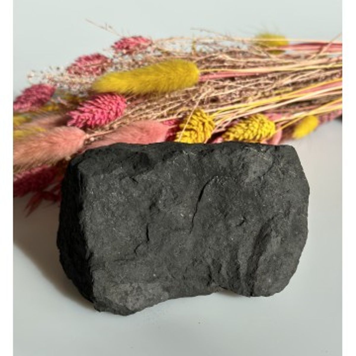 Rå shungit 600 - 700 g - Shungite - GodKarmaShop