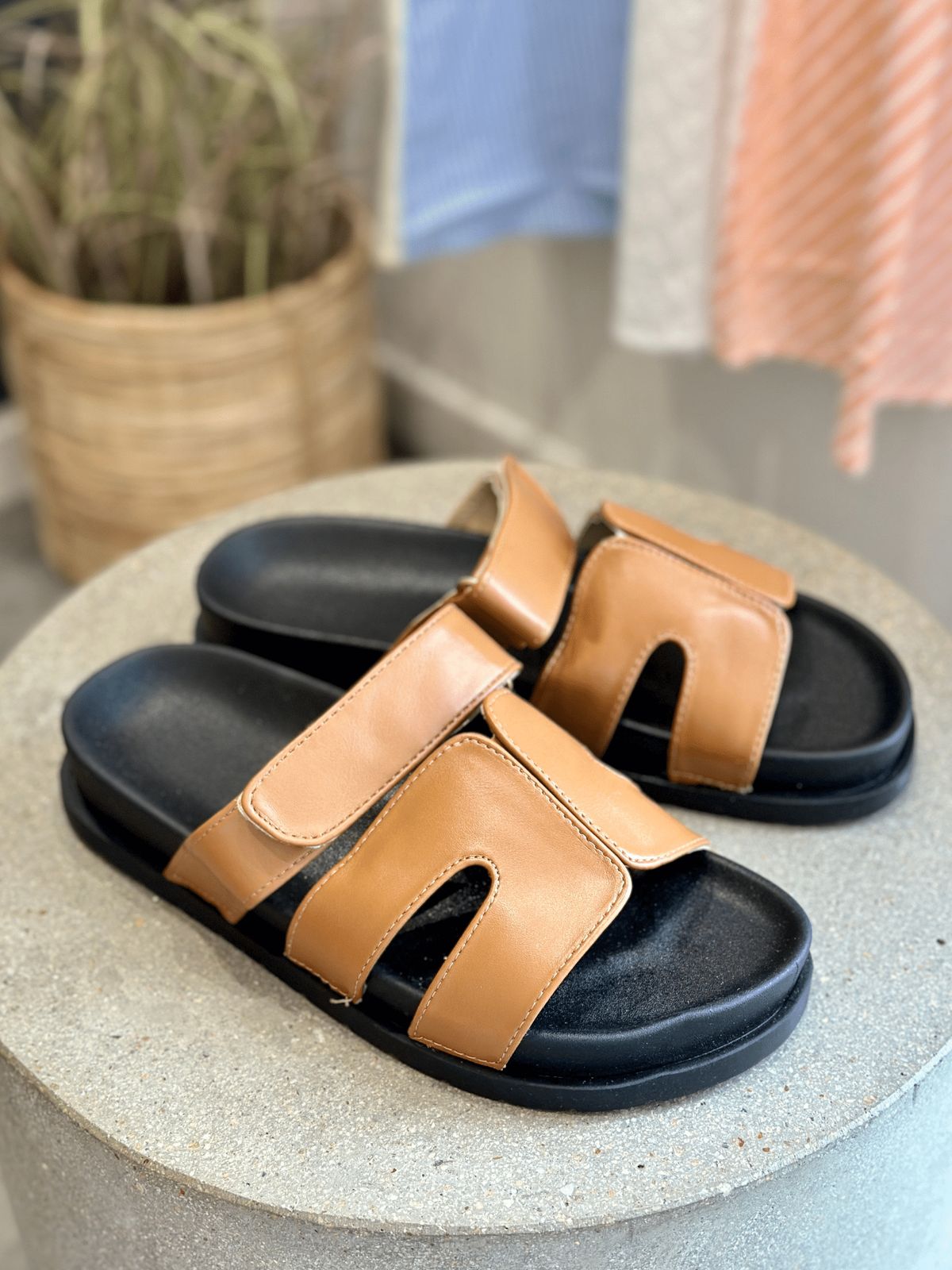 Sandra Sandal Med Velcro - Camel 37