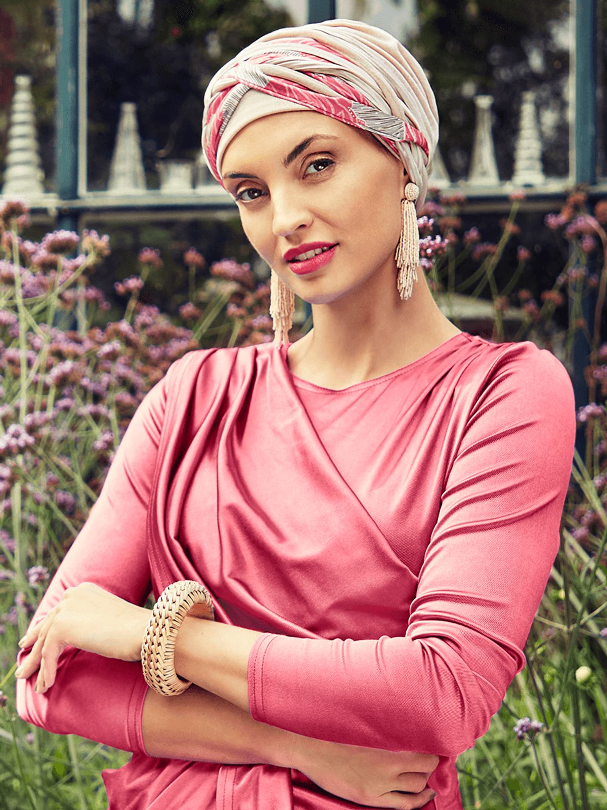 Scarlett Turban | Soft Beige & Red Glam Mix