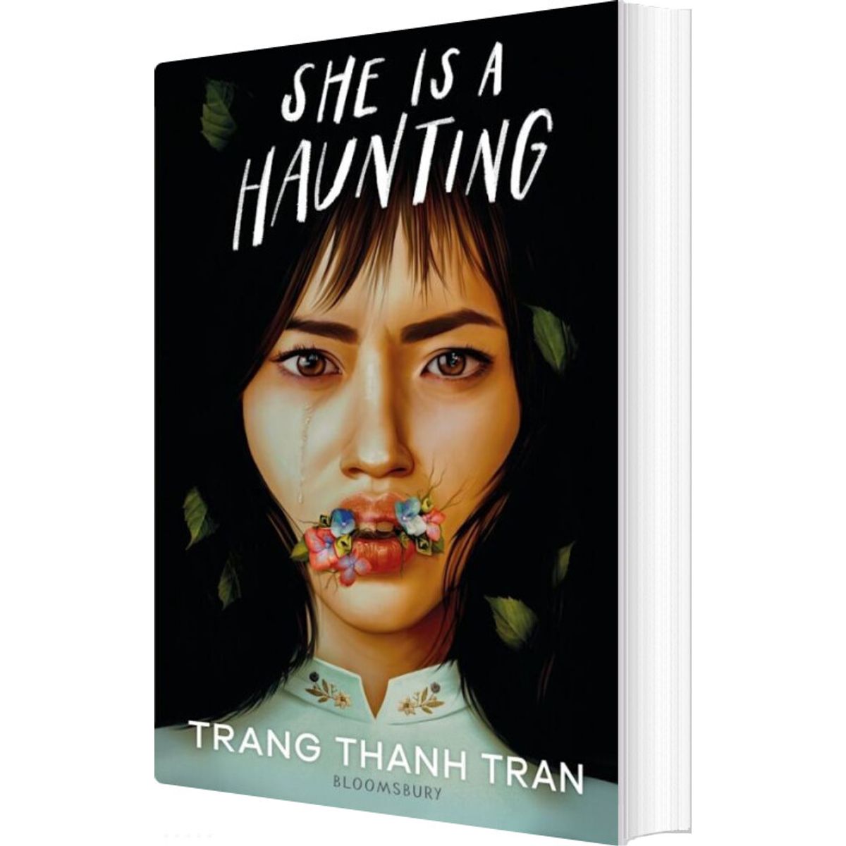 She Is A Haunting - Trang Thanh Tran - English Book