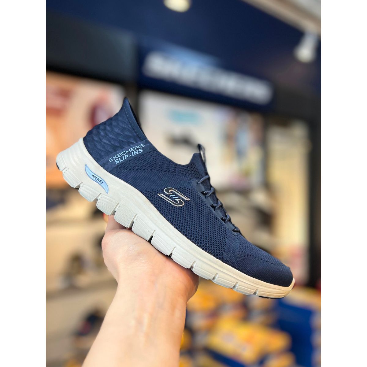 SKECHERS, Dame, Slip-ins: Arch Fit Vista - Aspiration - Navy 39