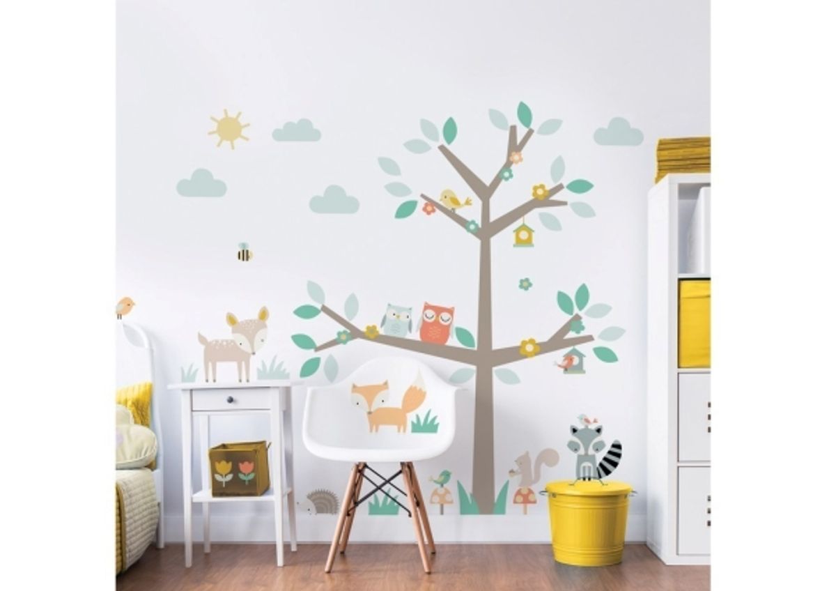 Skov Træ Og Venner Kæmpe Figur Wallsticker