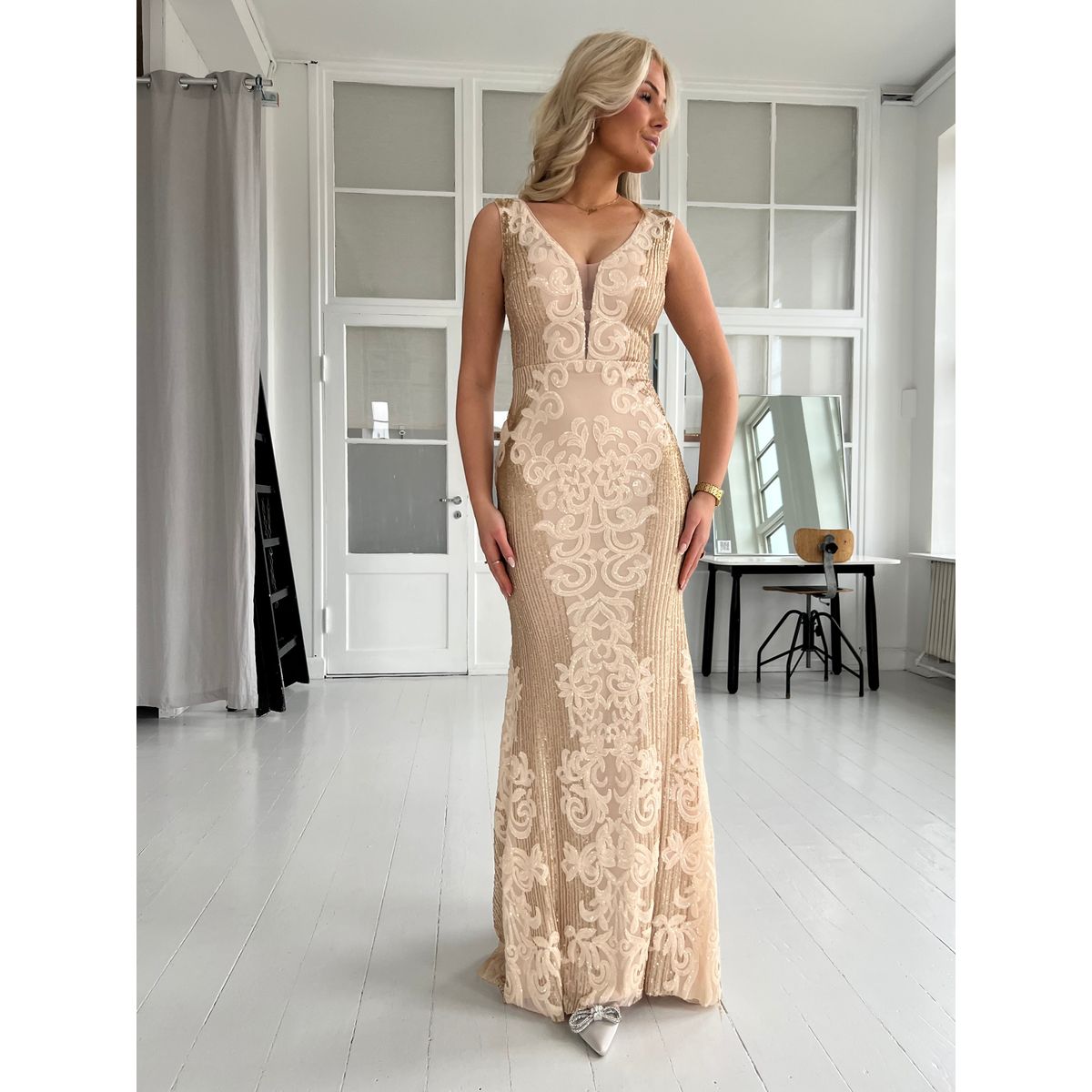 Soky long golden dress